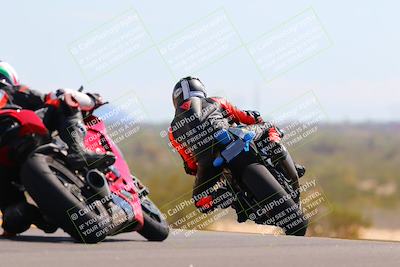 media/Oct-09-2022-SoCal Trackdays (Sun) [[95640aeeb6]]/Turn 9 Backside (120pm)/